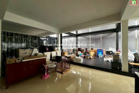 LINE_ALBUM_A1809 A1810_251101_13