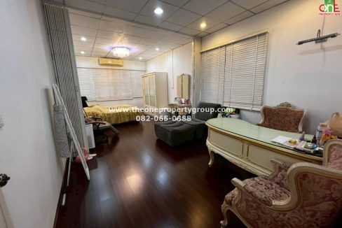 LINE_ALBUM_A1809 A1810_251101_5