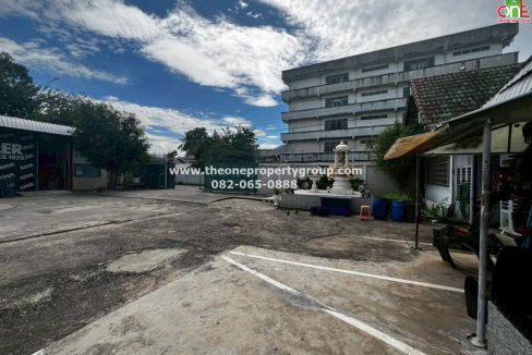 LINE_ALBUM_A1809 A1810_251101_56