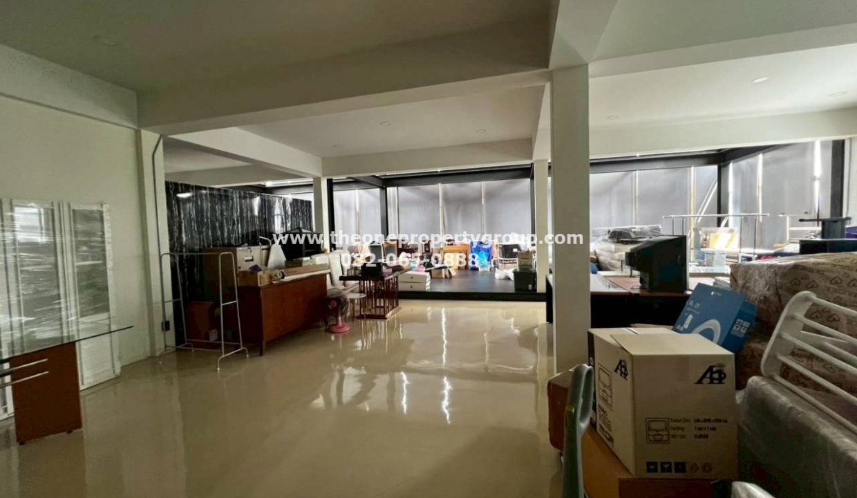 LINE_ALBUM_A1809 A1810_251101_9