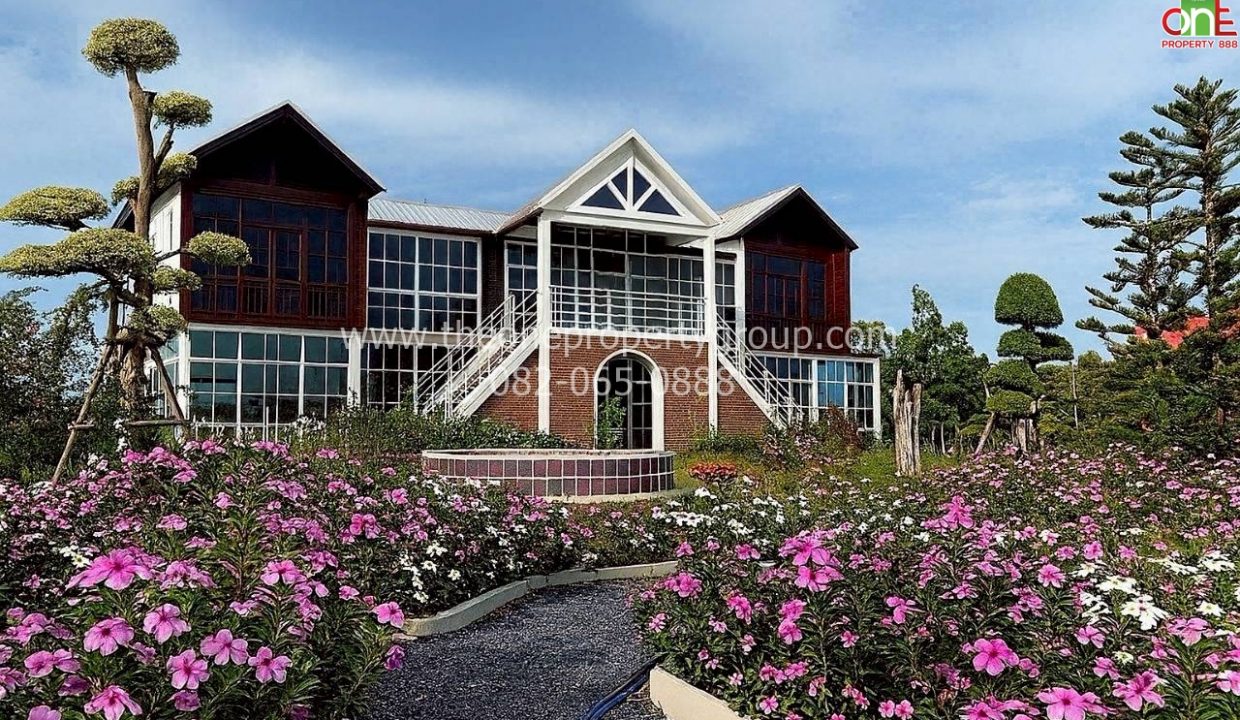 LINE_ALBUM_A1824 บ้านหรู อ.บางเลน นครปฐม_251123_20