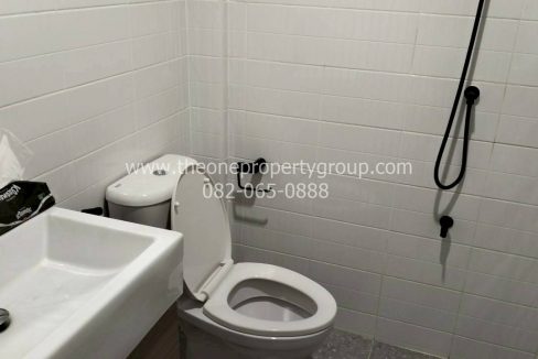 LINE_ALBUM_A1818ม.รัตนาวลัย_251204_8