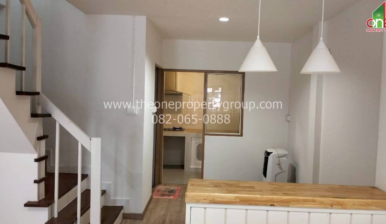 LINE_ALBUM_A1818ม.รัตนาวลัย_251204_9