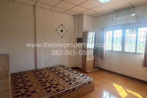 LINE_ALBUM_A1845ม.อรุณทอง2_251220_10