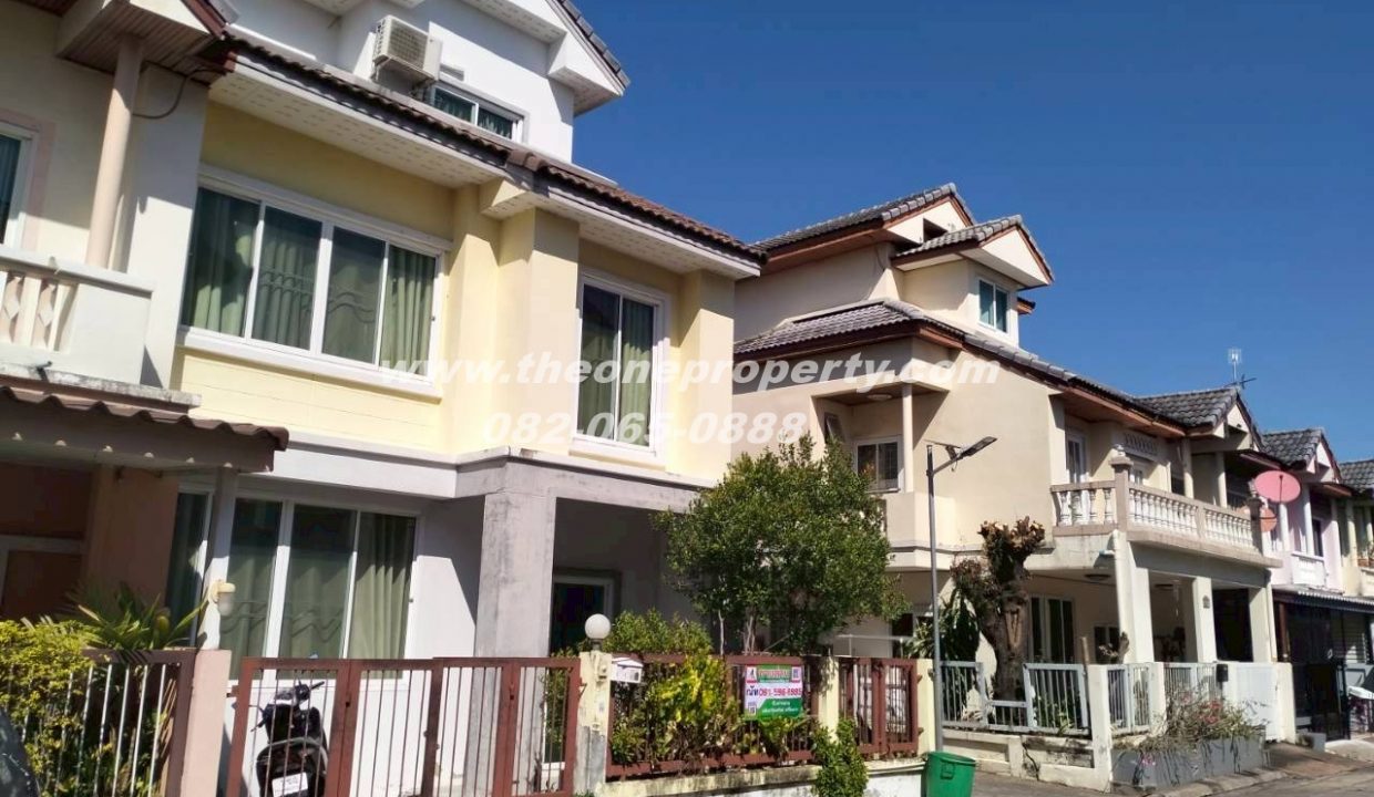 LINE_ALBUM_A1798 วรารักษ์ หลังมุม_251228_15