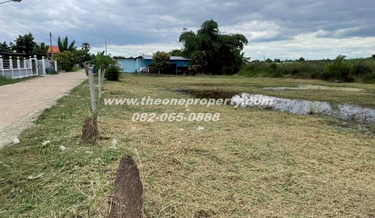 LINE_ALBUM_ที่ดินซอยสุสวาส22_260105_32