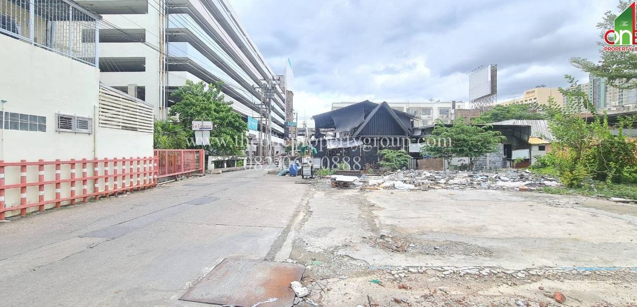 LINE_ALBUM_เพิ่มรูปA1935 AD33440ที่ดินบรม9_260807_3